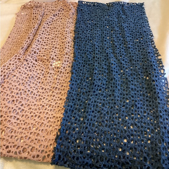 2 infinity scarves - Picture 2 of 3